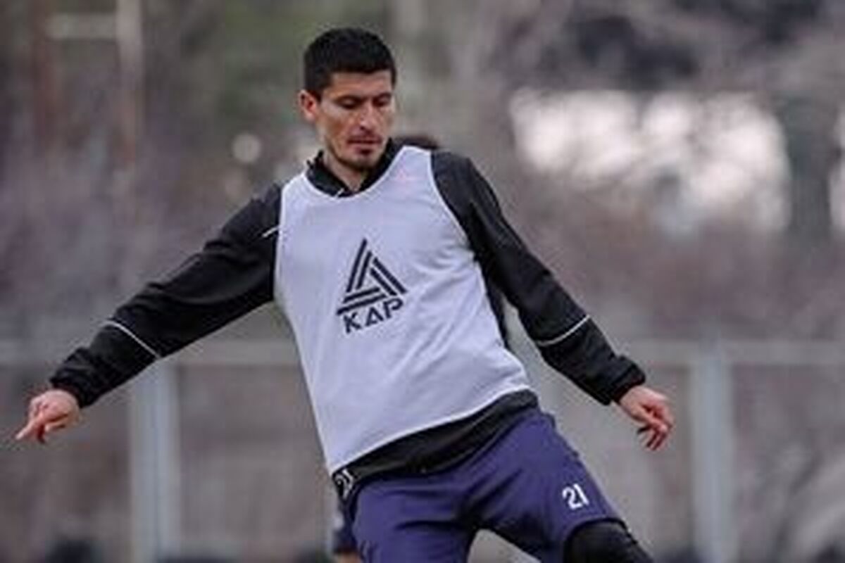 دو پیشنهاد جدید برای هافبک ملی پوش تراکتور