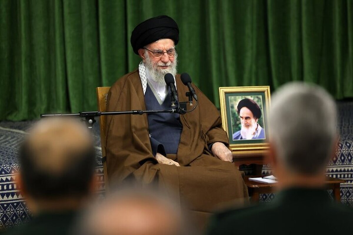 تصاویر| دیدار دست اندرکاران کنگره شهدای استان البرز با رهبر معظم انقلاب