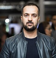 عکس| عاشقانه های زیبای احمد مهرانفر با پسر کوچولوی بامزه و نازش در نوزادی