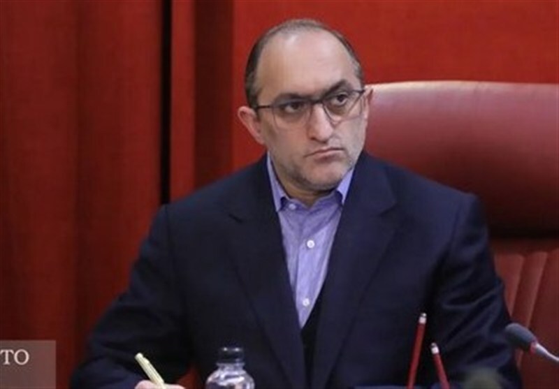 کارمندان دستگاه‌های اجرایی تهران دور کار شدند