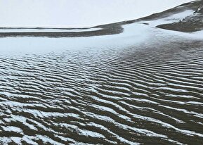 فیلم| باورنکردنی؛ برف به کویر رسید!