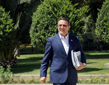 اعلام جزئیات تغییر ساعت کاری دستگاه‌های اجرایی از فردا| این ۶ دستگاه مستثنی شدند