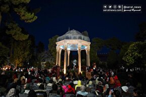 تصاویر| شب یلدا در آرامگاه حافظ