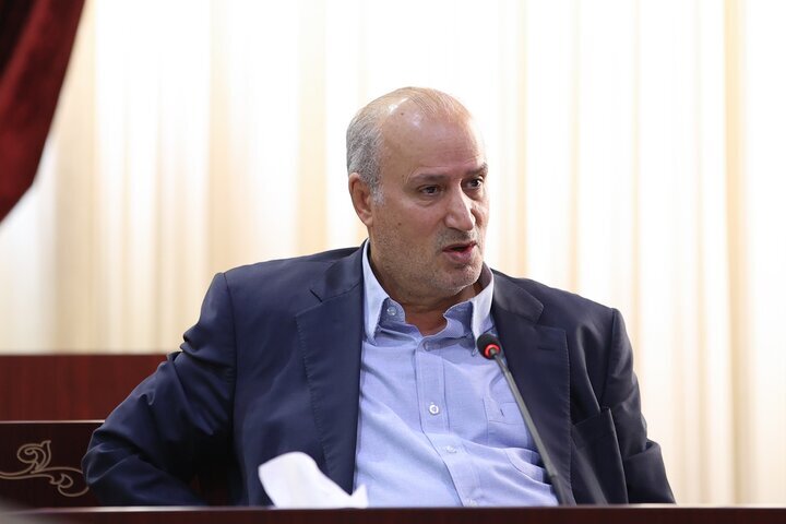 تاج: شاید به چند بازیکن تیم ملی هم ویزا ندهند؛ آمریکا کار سیاسی می‌کند