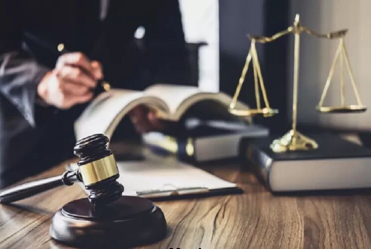 تمدید مهلت ثبت‌نام آزمون کارشناسی رسمی دادگستری ۱۴۰۴