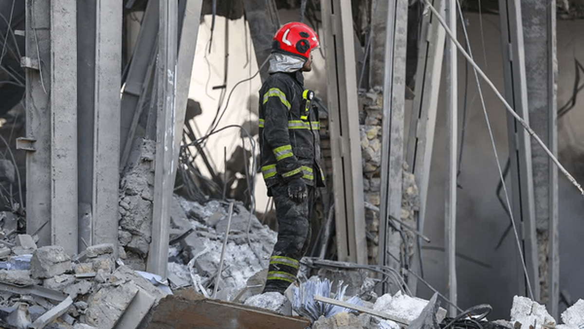 عکس / سینه‌زنی محسن رضایی در یوم العباس زنجان