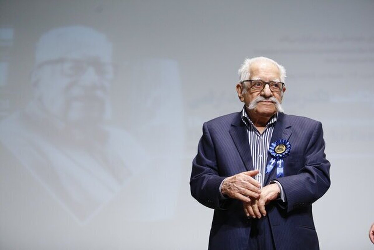 عبدالمجید ارفعی، نخستین مترجم استوانه کوروش درگذشت