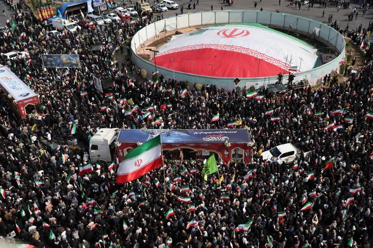 پیکر سردار شهید تنگسیری در آبادان به خاک سپرده می‌شود