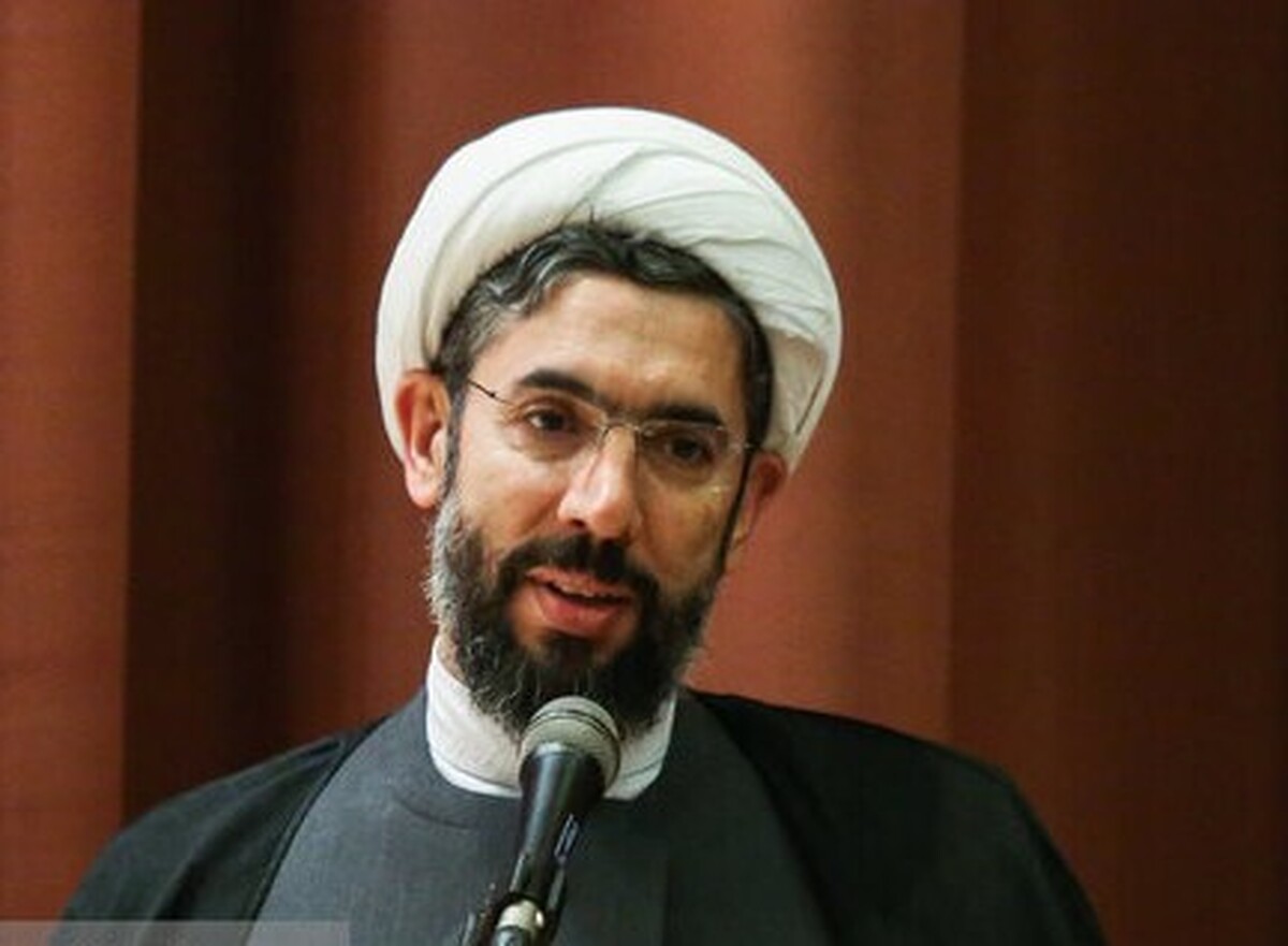 فیلم/درگیری سرباز جوان با سارق کیف قاپ