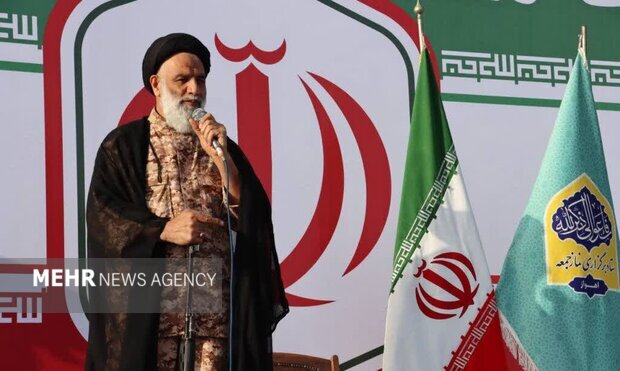 تشییع پیکر دریابان تنگسیری، مردم آبادان سنگ تمام گذاشتند