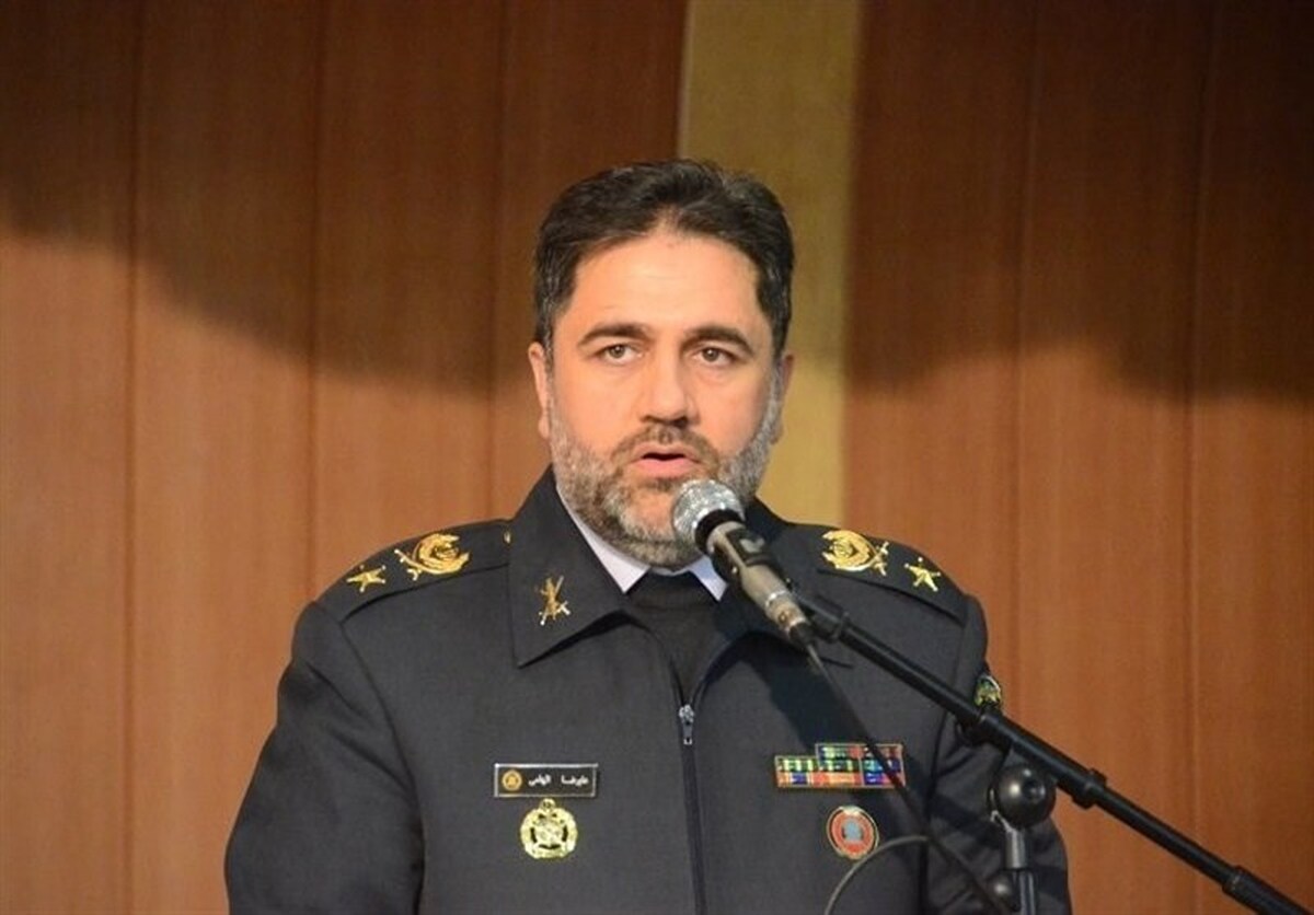 فیلم|رها کردن کنسروهای انفجاری در شیراز توسط جنگنده‌ها؛ هدف غیرنظامیان