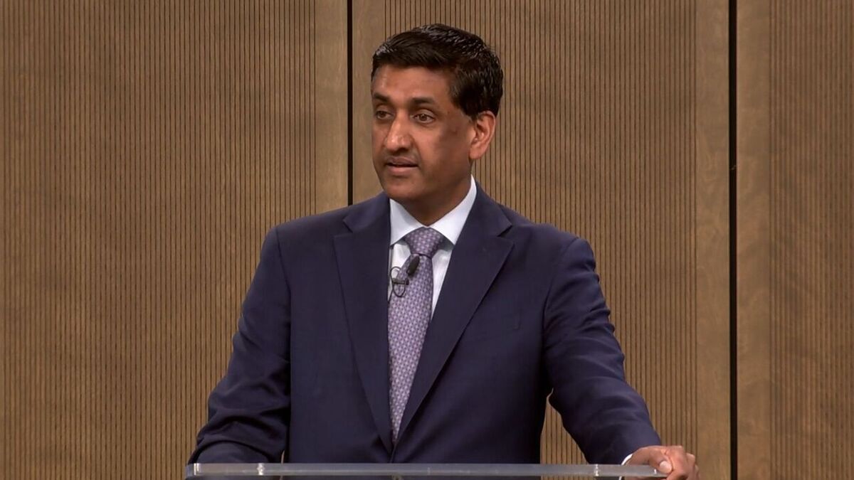 ادعای رئیس مجلس نمایندگان آمریکا: جنگ علیه ایران خیلی زود به پایان خواهد رسید