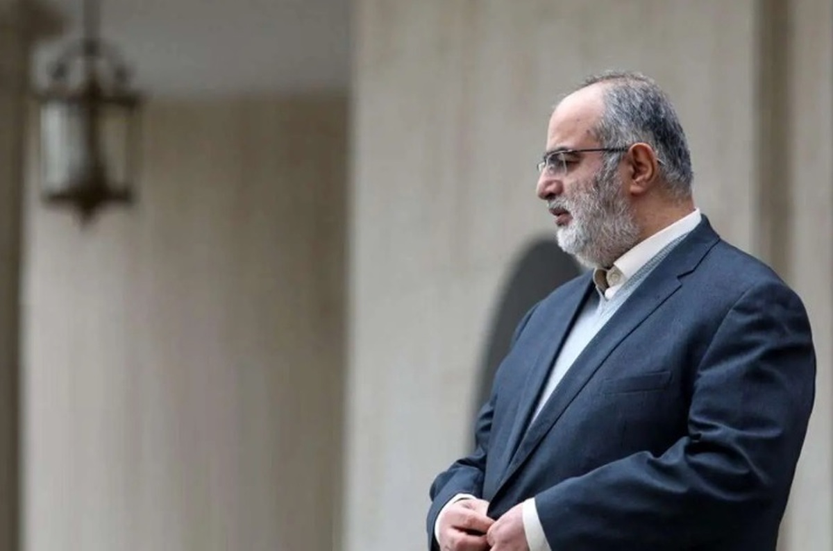 کنایه حسام آلدین آشنا به ترامپ