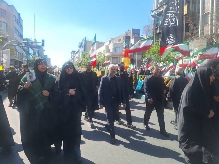 بعثت خون؛ مراسم اربعین شهادت امام خامنه‌ای+ فیلم و عکس