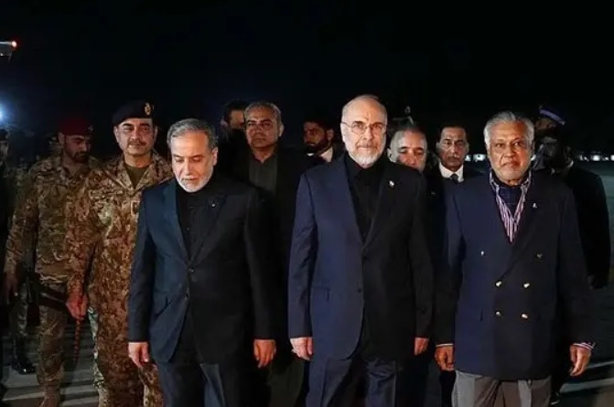 عکس| تصویر از جلسه هیئت مذاکره‌کننده ایرانی در اسلام‌آباد