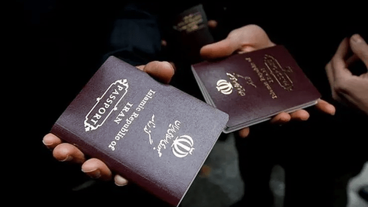 بازداشت ۹۷ وطن‌فروش