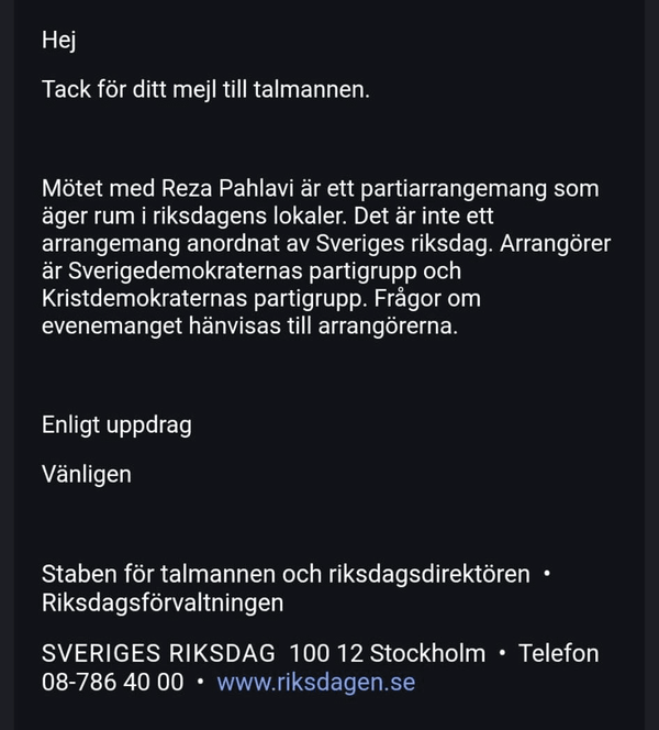 رضا پهلوی در سفر پُرسروصدا به سوئد، تبدیل به سوژه طنز شد