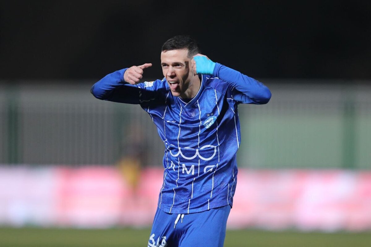 یاسر آسانی: به جدایی از استقلال فکر نمی‌کنم