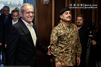 تصاویر| دیدار فرمانده ارتش پاکستان با رئیس‌جمهور