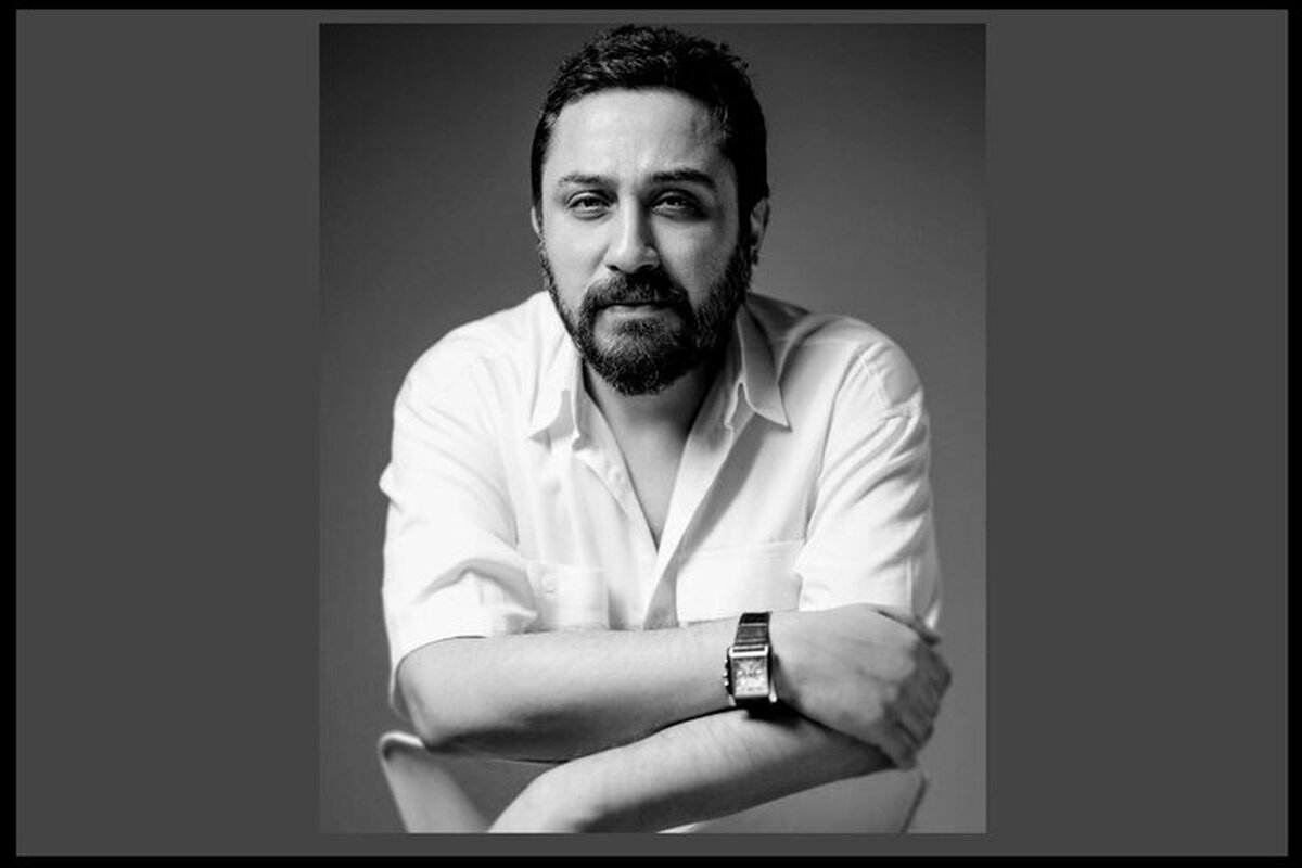 فیلم| وداع تلخ خانواده‌ها با دانش آموزان شهید مدرسه میناب