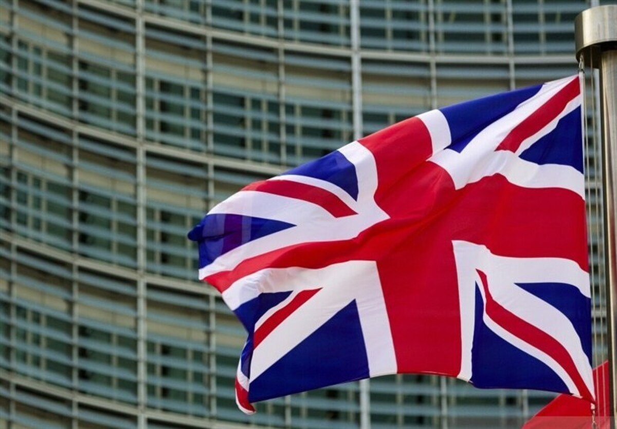 آتلانتیک: ترامپ به دنبال خروج از وضعیتی است که خود ساخته است