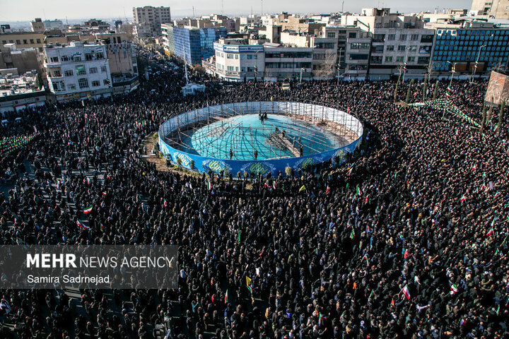 تجمع مردمی «تا پای جان برای ایران»