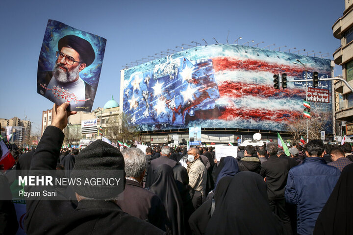 تجمع مردمی «تا پای جان برای ایران»