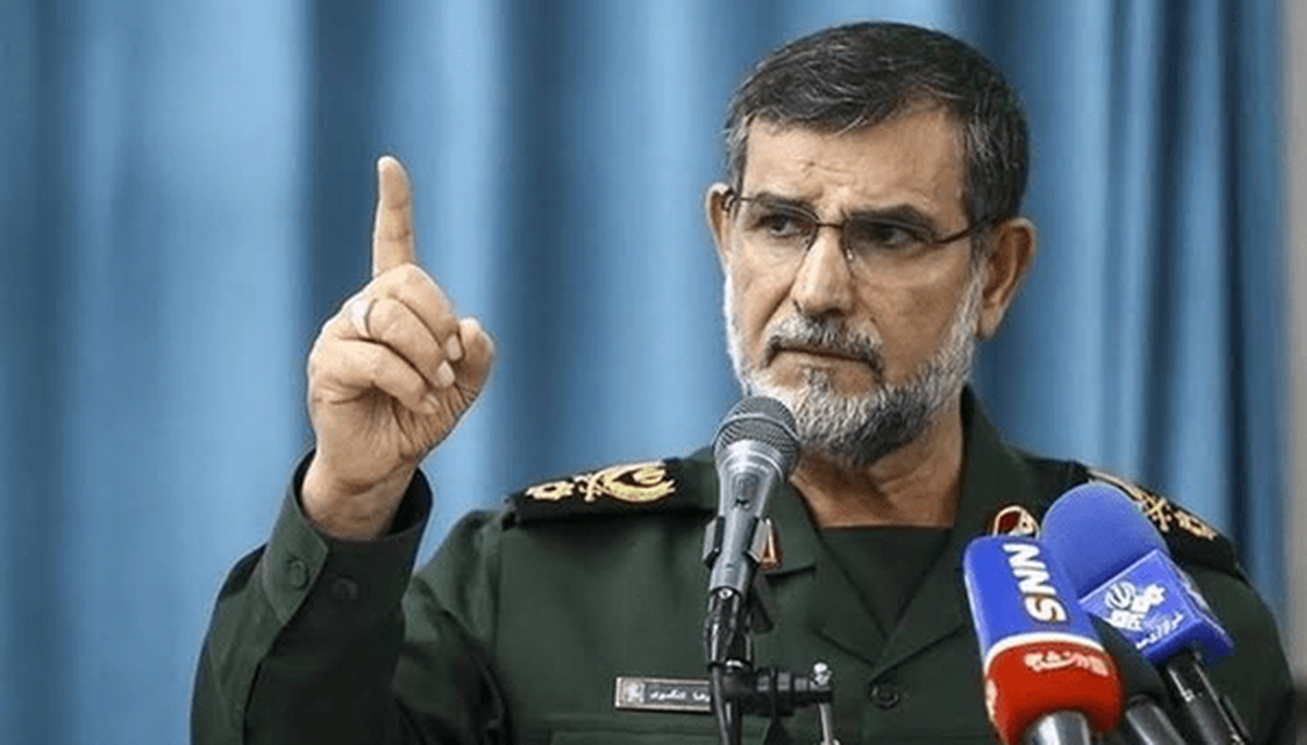 عکس| سردار تنگسیری: شدیدترین ضربات را  به دشمن متجاوز وارد خواهیم کرد