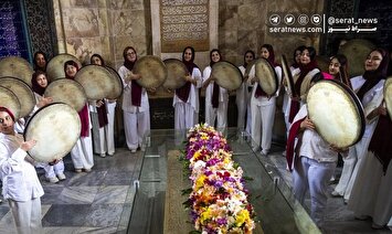 تصاویر| گلباران آرامگاه شیخ اجل «سعدی شیرازی»