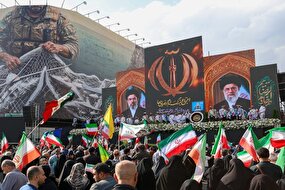 اجتماع ده کیلومتری امام رضایی‌‌ها برای ایران| بیعت رضویون با رهبر انقلاب +عکس و فیلم