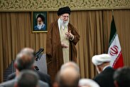 فیلم| رئیس تیم پزشکی رهبر شهید انقلاب: آقا تا سال‌ها در خانه خود یخچال نداشتند