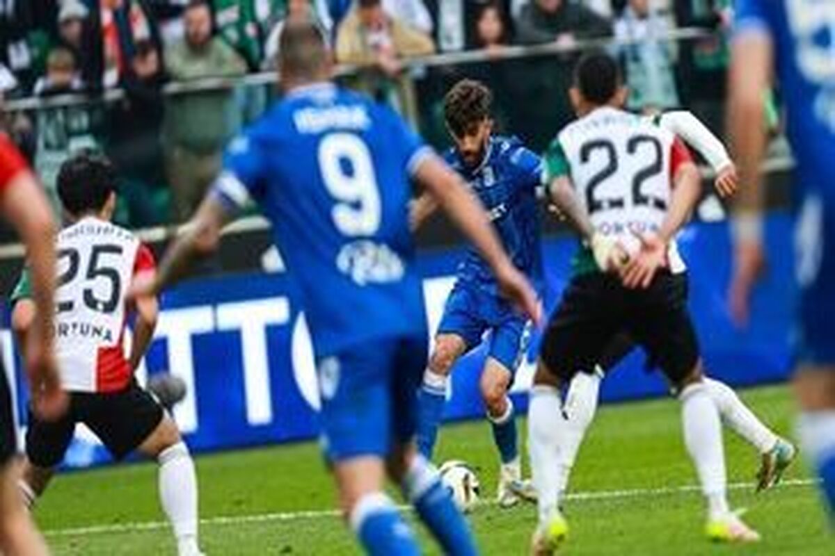 سردار آزمون مُهره کلیدی شباب الاهلی در نیمه نهایی آسیا