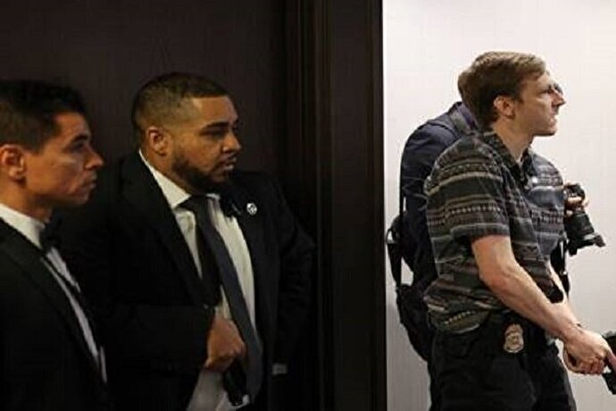 فیلم| رسوایی امنیتی یا سناریوی از پیش‌طراحی‌شده؟!