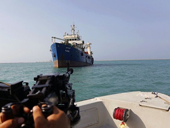 یمن در انتظار چراغ سبز ایران برای بستن تنگه باب‌المندب