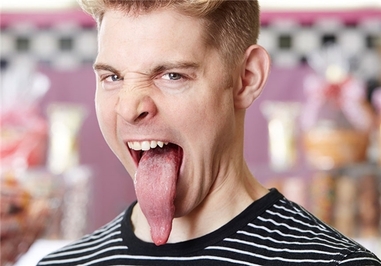 درازترین زبان در جهان