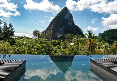 استخر هتل در سنت لوسیا – کارائیب