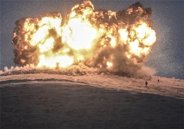 حمله هوایی ائتلاف بین‌المللی علیه داعش به تپه «تل سحیر» در سوریه