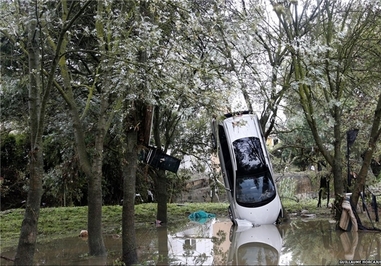 بارش سیل‌آسای باران در جنوب فرانسه که خسارات شدیدی را در ماه اکتبر به بار آورد