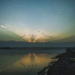 طلوع افتاب، شهر سرخ رود ، محمودآباد ؛ استان مازندران 