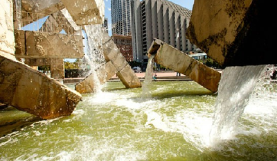 فواره ویلانکورت (Vaillancourt)، سان فرانسیسکو (آمریکا)