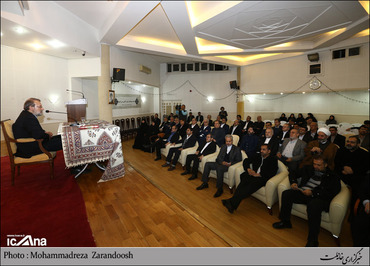 حضور لاریجانی در جمع نخبگان ایرانی مقیم استانبول