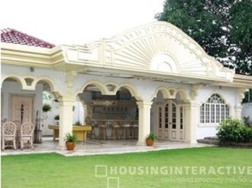 فیلیپین: خانه دارای ۹ اتاق در منطقه مسکونی فوربس در ماکاتی، ۲۲.۵ میلیون دلار