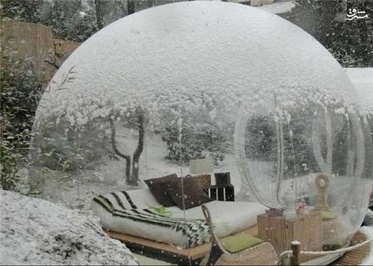 فرانسه: این هتل در زمستان و تابستان باز است و هر شب اقامت در این هتل 100 یورو است