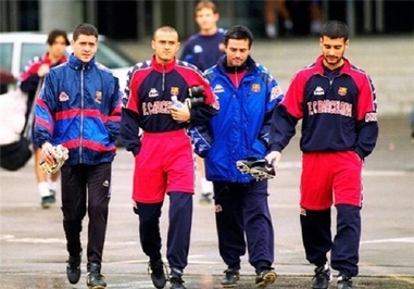 پپ گواردیولا، ژوزه مورینیو، لوئیس انریکه و خوان کارلوس بوسکتس( پدر سرخیو بوسکتس) در بارسلونا