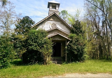 ماهی بزرگ – آمریکا – این فیلم خیال پردازی درام است که براساس رمانی به همین نام از دانیل والاس توسط کمپانی کلمبیا پیکچرز تولید شده است.