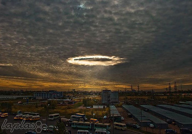 سوراخی در آسمان