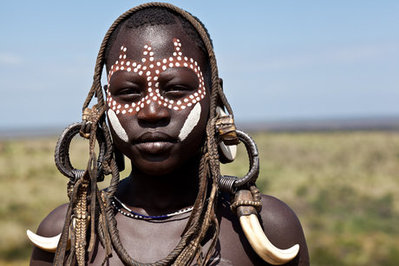 یکی از اعضای قبایل دره اومو