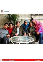 مهراوه شریفی نیا: تلخ، سخت و غیرقابل باور... چقدر بده که اینهمه از هم بى خبریم. على طباطبایى برادر مهربون و دوست داشتنى ما در سریال آشپزباشى دیگه بینمون نیست