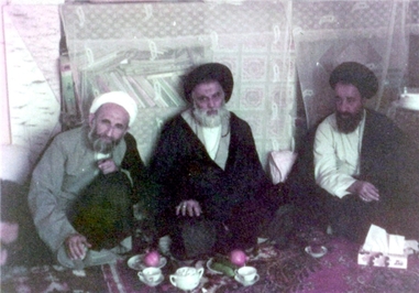 آیت الله ابوالقاسم خزعلی درکنارمرحوم آیت الله سید مهدی یثربی درکاشان 1362