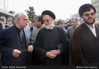 حجت الاسلام شهیدی محلاتی رئیس بنیاد شهید